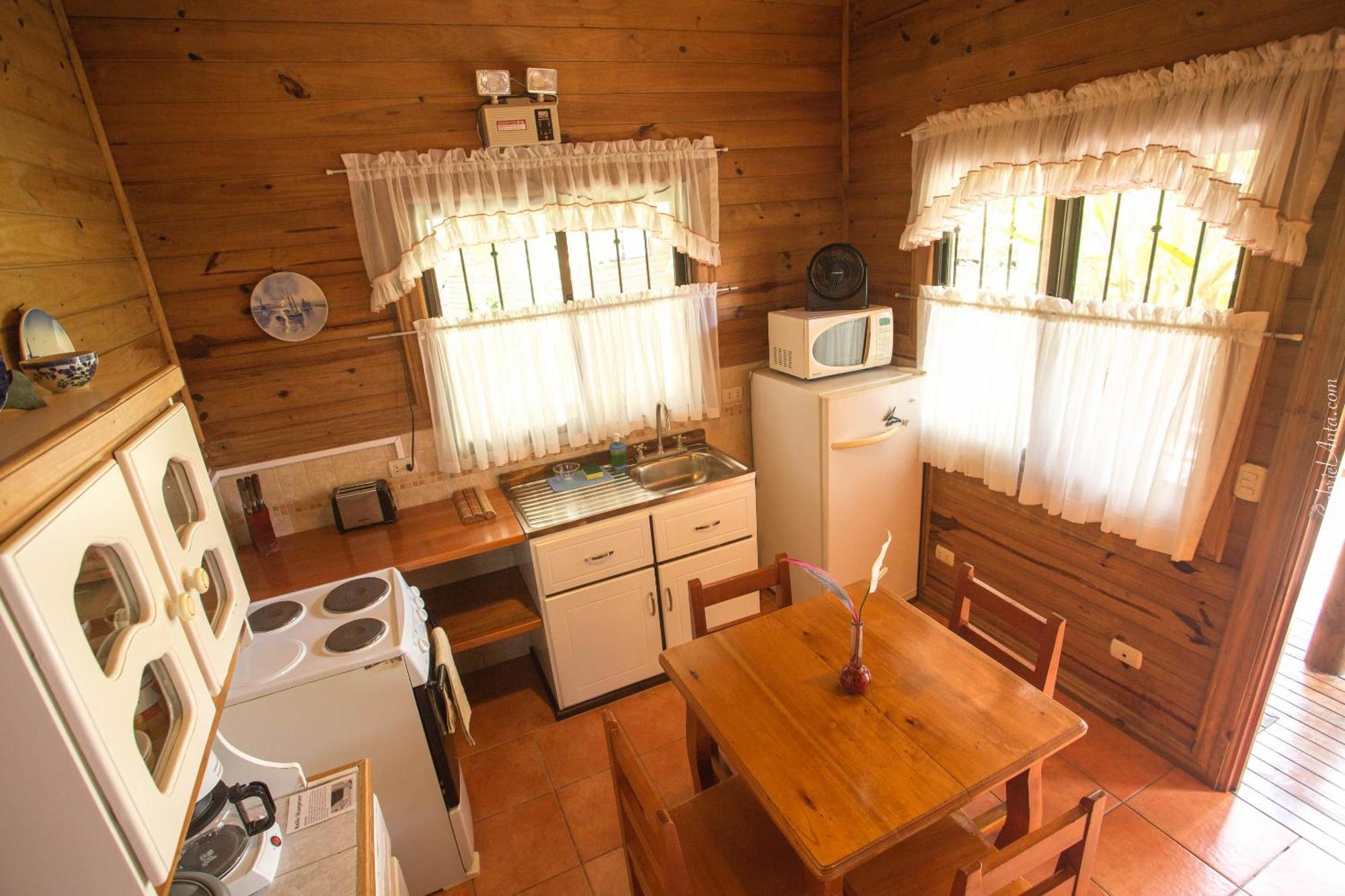 Casa Marcellino Lodge Cahuita Exteriör bild