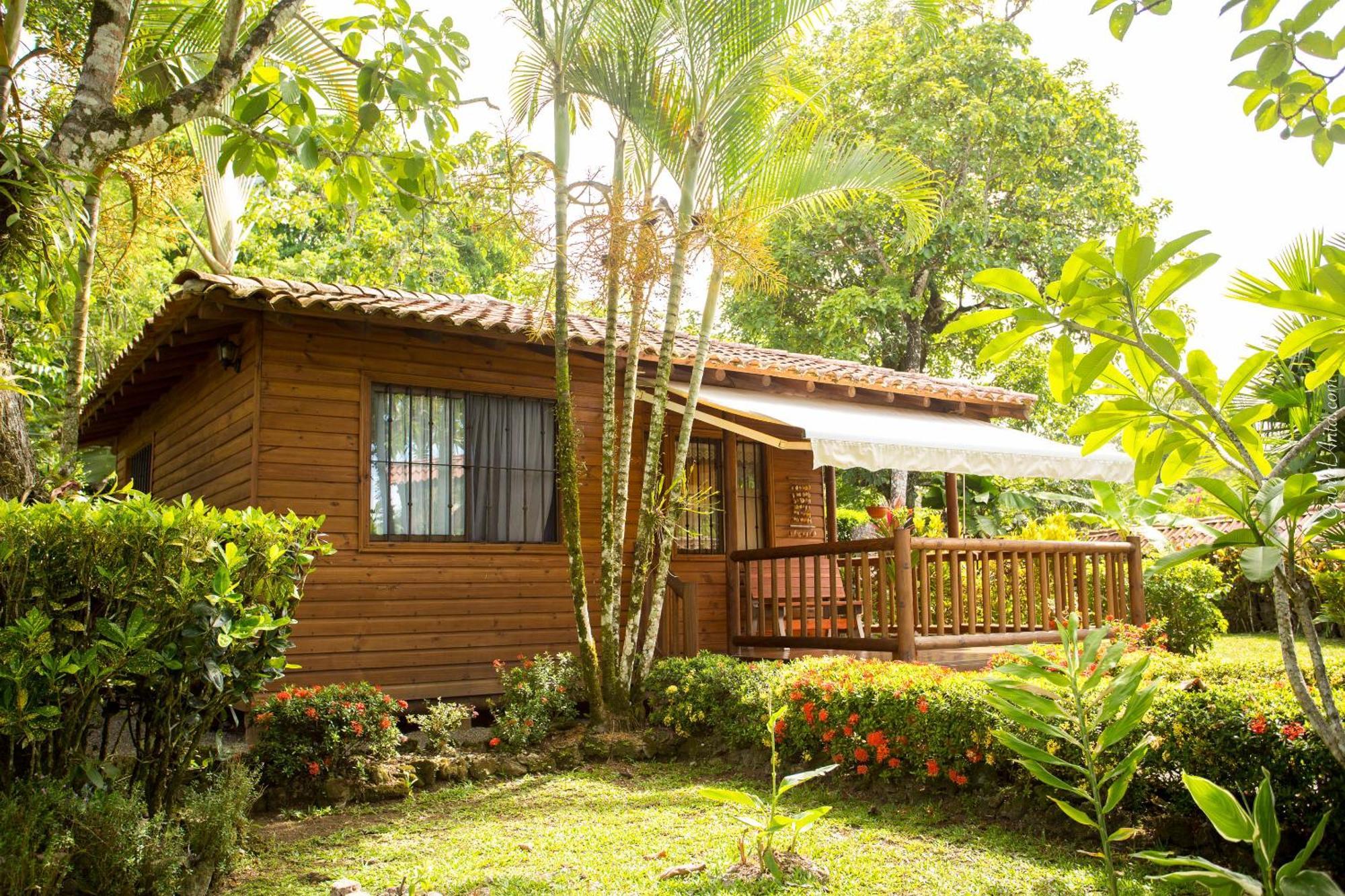 Casa Marcellino Lodge Cahuita Exteriör bild