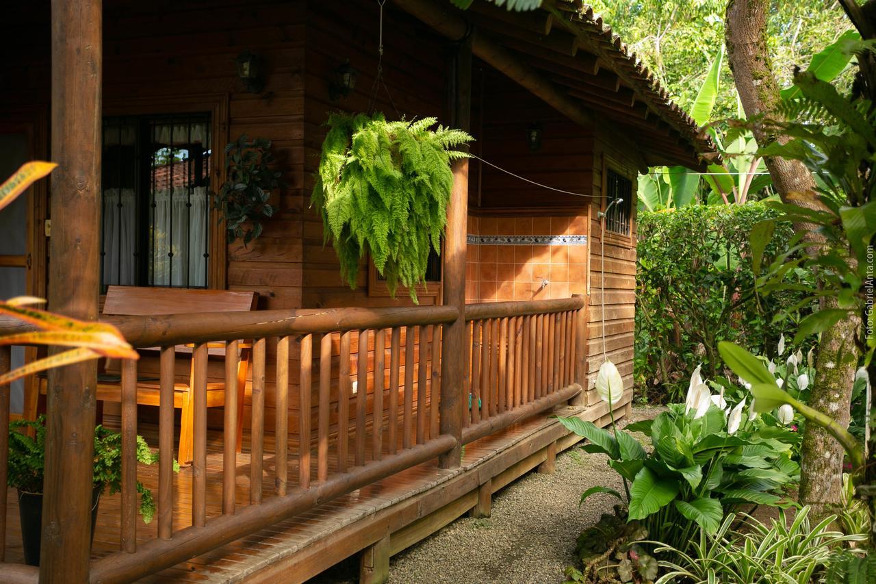 Casa Marcellino Lodge Cahuita Exteriör bild